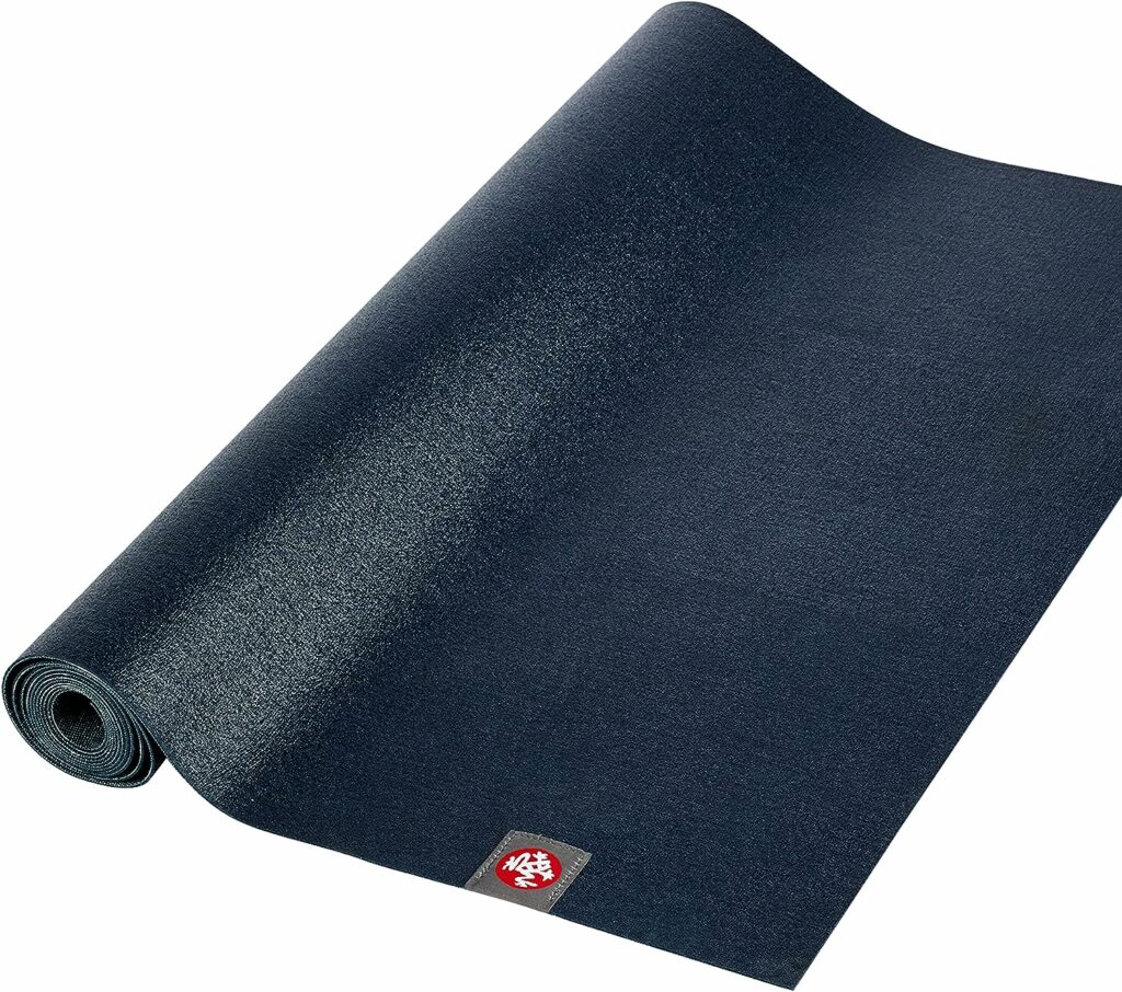 Manduka eKO Superlite Yoga Mat for Travel - Lightweight, Easy to Roll and Fold, Durable, Non Slip Grip, 1.5mm Thick, 71 Inch